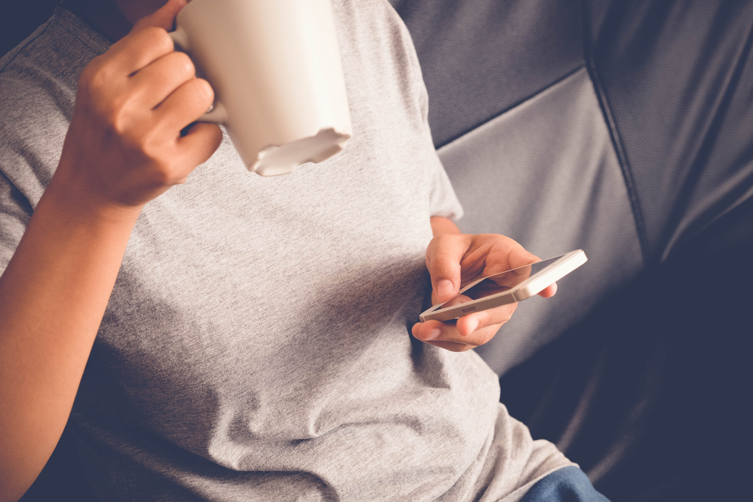 Dependența de telefon la copii, adolescenți și adulți